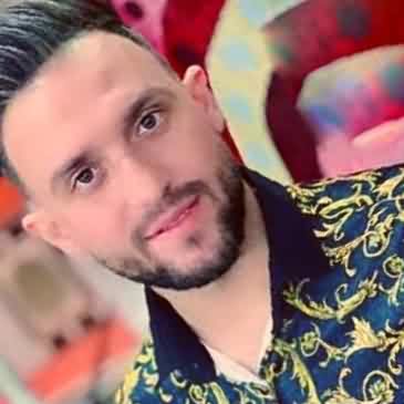 اهنگ آخ چه بی نقصه گلم داره میرقصه گلم ریمیکس اینستا